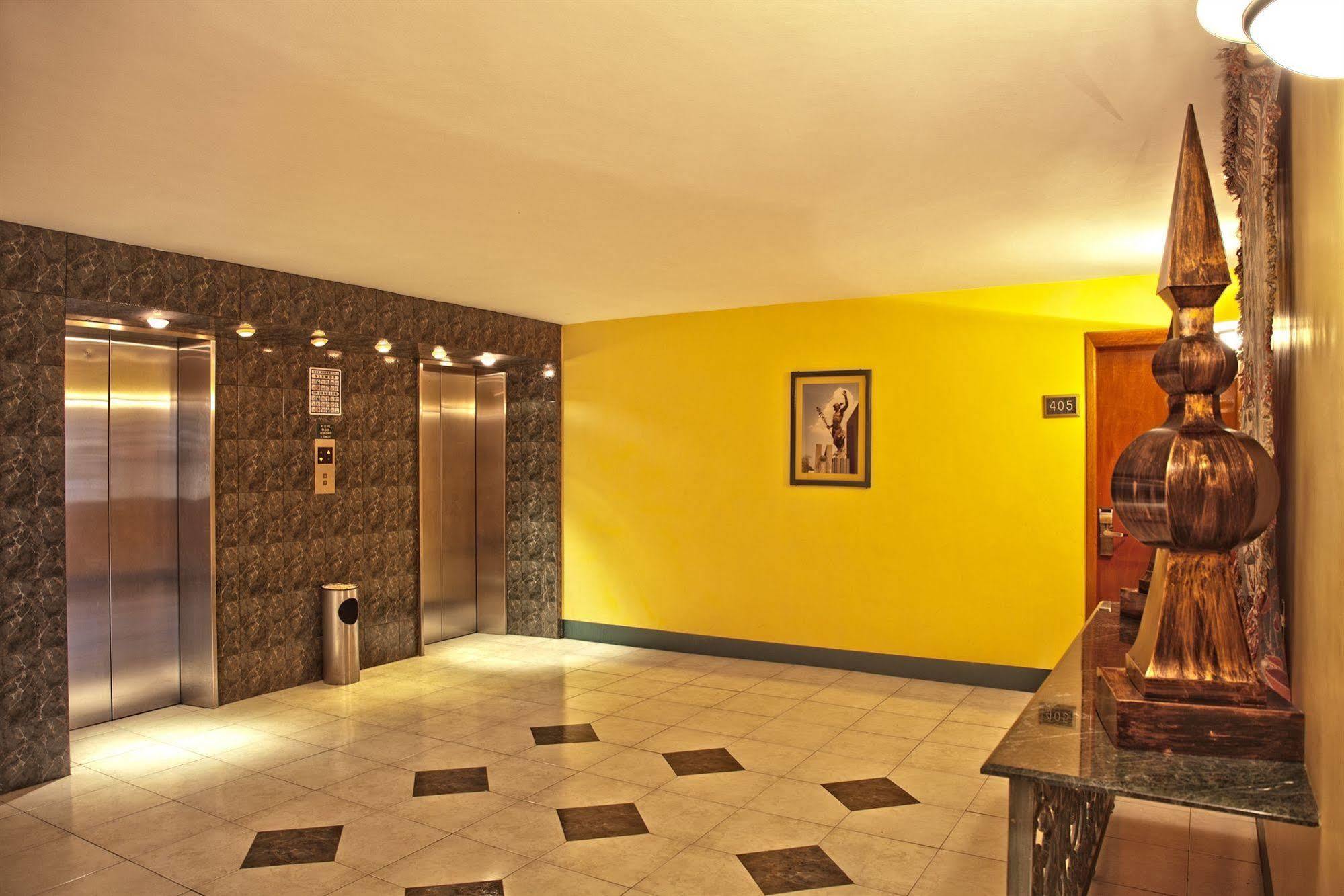 Hotel Cervantes Guadalajara Extérieur photo